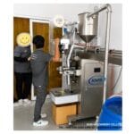 งานส่งมอบเครื่องบรรจุของเหลว น้ำจิ้มและซอส รุ่น SJIII-S300